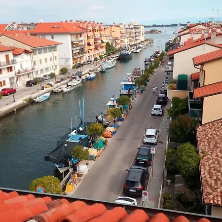 Perco Riva Dandolo Апартаменти